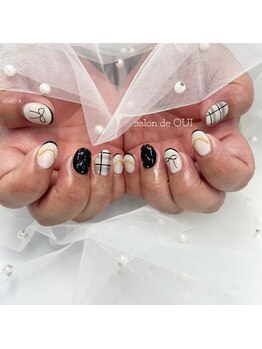 サロンドウイ(salon de OUI)/モノトーンネイル