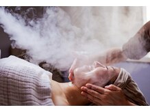 ピティン(Pitin)/スチーム浴びながらのマッサージ
