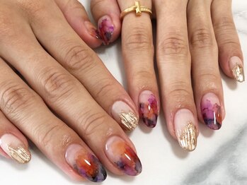 アスミズナイスネイルズ(asumi's nice nails)の写真/【小路駅5分/持ち込みデザインOK】お客様のご要望・スタイルに合わせながら当店だけのデザインをご提供◎
