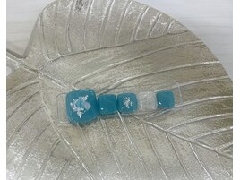 フットネイル　シェル　ラメ