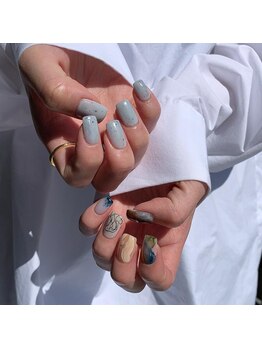 Mネイルアンドカフェ シェレステ/アシメニュアンス!