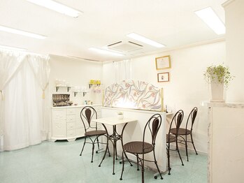 ロエヴェ(ROEWE)/素肌の専門店ROEWE 千葉店