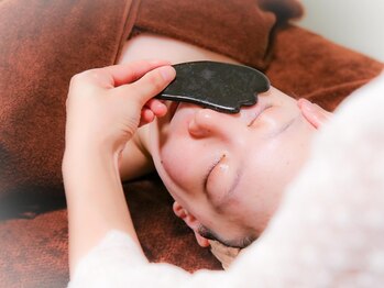 カホ(caho)/敏感肌、ニキビ肌でも大丈夫！