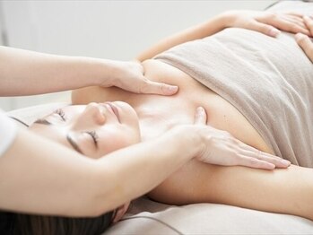 アイン 銀座(Ain)の写真/【年代別のバストケアメニューをご用意◎】実績12万人超の専門店でボリュームUPや美しい谷間など変化を実感