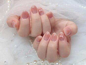 ライリス(Lylis)/ナチュラルチーク