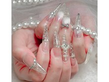 ビーユー 大宮(B U)/割れたガラス風ワンホンネイル