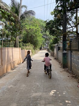 エステティックミレイ(Aesthetic Mirei)/インド/グリーンズ/スクール