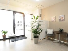 ルボン(RUBON)の雰囲気（ゆったりとした店内♪メイクルーム・ドライヤーも完備◎）