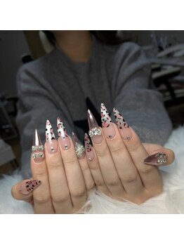 クイーンネイル(Queen Nail)/