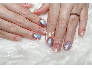 ナナネイル(NaNa Nail)/