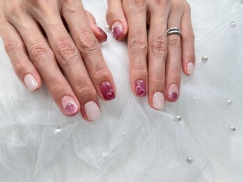 フェリーズ(Feliz)/シンプルネイル♪