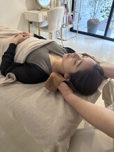 ディラ(deela)/頭蓋骨調整マッサージ