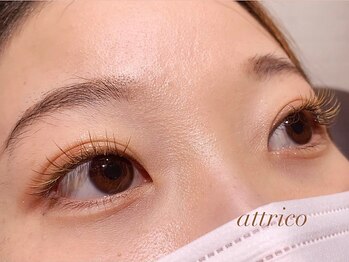 アトリコ(attrico)の写真/【お顔の印象を変えるカラーエクステ♪】トレンドライトブラウン&カーキその他5種類カラーバリエーション☆