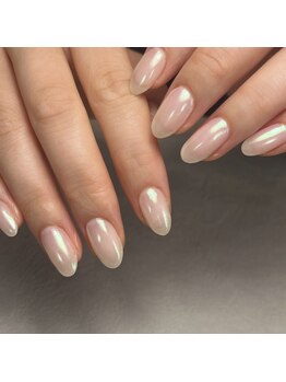 ホワイトパールネイル