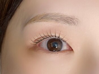 フォーエアリー(4+airuy)の写真/お顔の印象は眉毛でグッと変わる☆【骨格診断×眉毛スタイリングWax¥5500】