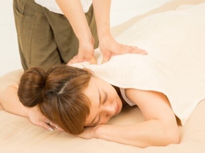 フィール 美容整体サロン【骨盤矯正/美脚/痩身/小顔】の写真