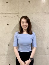 トム(Thom) instructor Yuri