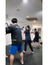 K26キックボクシングスタジオ(K26 KICKBOXING STUDIO)/ミット打ちは脳トレにも◎
