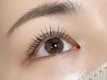 キャパ セントラル アイラッシュ(CAPA central eyelash)の写真