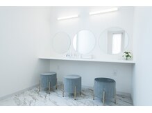 アイラ 亀田店(EYELA)の雰囲気（全席個室のプライベート空間♪【EYELA亀田店】）