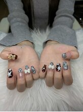 クイーンネイル(Queen Nail)/