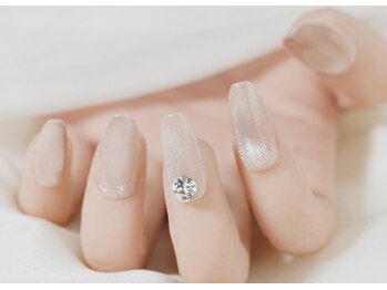 エムスラッシュ ソル センター南(M.SLASH SOL)/ポイントVカットネイル