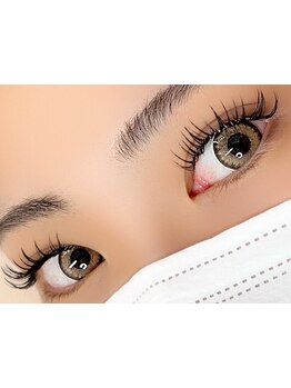 ボリュームのある目元にしたい