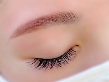 ネイルアンドアイラッシュ プルトン(Nail＆Eyelash PLUTON)の写真/《リピーター多数★》キープ力が良く、効率的に上質な美容メンテナンスが叶う愛されサロン♪忙しい方にも◎