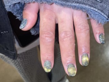 アイネイルズ 天神今泉店(I-nails)/【Yuka.t】キラキラフラッシュ