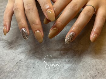 セン(Senn.)/定額ネイル2本アート★