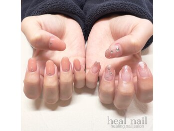 ヒールネイル(heal nail)/アシメ 卯年nail.