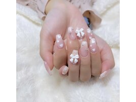 ガーリーネイル　8000yen＋追加