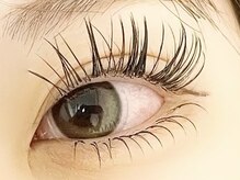 ∞ 心斎橋(エイト)/下まつげ40本　（上は他店施術）