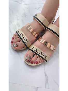 ジョリエストワ(Joliesse toi)/フットネイルお持ち込み