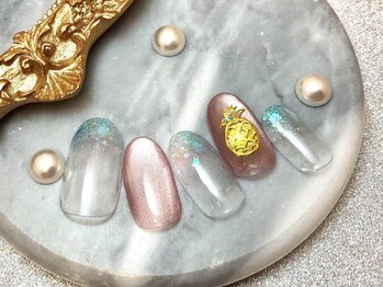 ネイルサロンジンジャー(Ginger)の写真/仕事で派手なネイルができない方も上品シンプルデザインで美しい指先に◎自信をもって魅せられる手元へ。