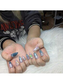 クイーンネイル(Queen Nail)/