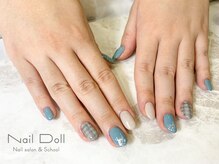 ネイルドール(Nail Doll)/くすみブルー×チェック