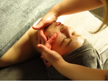 グランデスパ(grande spa)の写真/本場ドイツ産の希少なハーブを使用☆上質なハーブピーリングで内側からシミ・シワ徹底改善◎