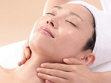 メナードフェイシャルサロン 華の雫店/ネックケア[エイジングケア]