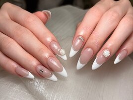 フレンチ花大人可愛い上品ネイル