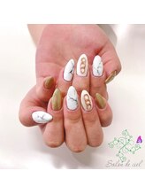 サロンドシエル(salon de ciel)/大理石ネイル