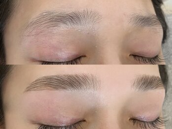 ミーアイラッシュ(ME.eyelash)/BROW LIFT