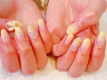 ムーピーネイル(moopy nail)の雰囲気（ナチュラルでも華やかでも、お好みに合わせてご提案します。）