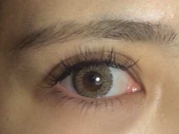 フィズム (Fism)/パッチリとした印象に☆