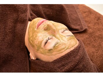 新生堂整体センター 横浜店/ハーブピーリング