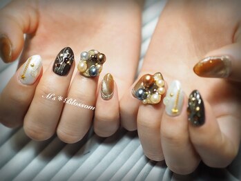 ネイルサロンアンドスクールエムズブロッサム(Nailsalon & school M's Blossom)/ジェルアートやり放題コース