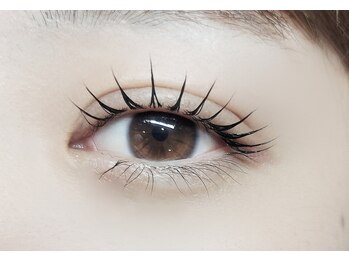 ニル 下赤塚(NIL)/束感パーマ