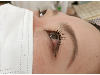 ラクシス(Luxis)/まつげパーマ