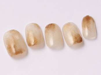 アイ ネイルズ 天神店(I nails)/ふわふわブラウン　¥7000