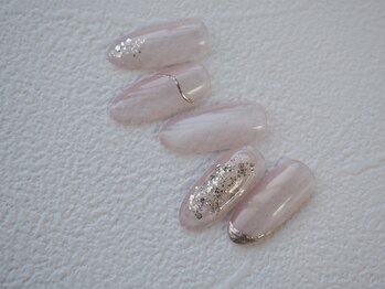 ルームイチマルニ バイ マルメネイル(room102 by malmonail)/定額¥11330 担当:廣瀬